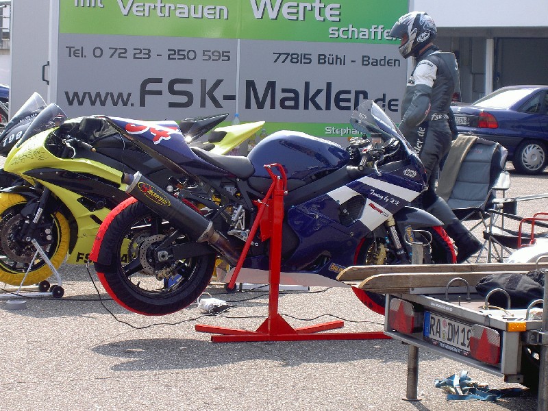 hockenheimring_2009_1_37.jpg